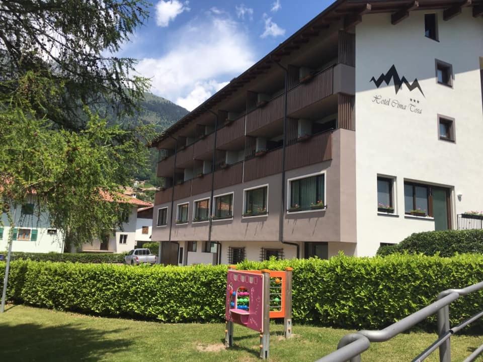 Hotel Cima Tosa San Lorenzo Dorsino Esterno foto